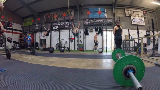 Battle of the beast 16.3 George Nolan, Mike fraser, Ryan Amos @ Crossfit Pen-Y-Bont смотреть онлайн
