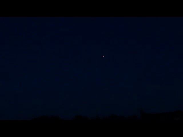 нло ночью красный шар летит смотреть онлайн