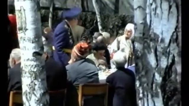 КАРАГАНДА. Парк. 9мая 2003г смотреть онлайн