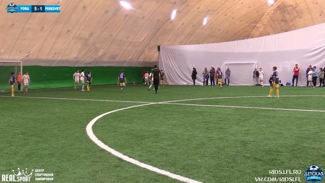 ДЛФЛ. Дивизион 08/09 FC FORA - ABF-PERESVET (27.03.2021г.) смотреть онлайн