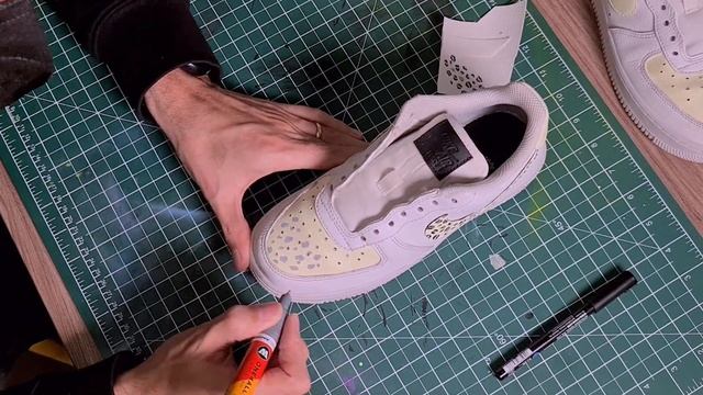 LA TANA - LET'S CUSTOMIZE NIKE AIR FORCE 1 "LEOPARD"! смотреть онлайн