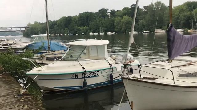 Набережная в Франции город Нант смотреть онлайн