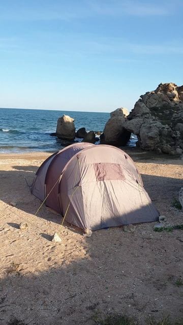 Крым, Генеральские пляжи смотреть онлайн