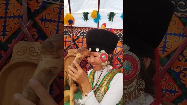 посох с головой тигра смотреть онлайн