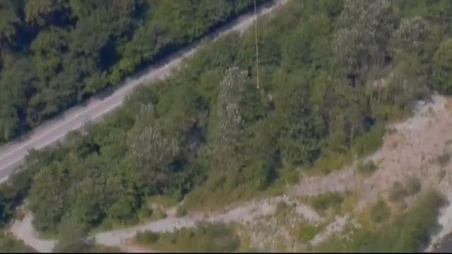 Прыжок с 207 метров без парашюта смотреть онлайн