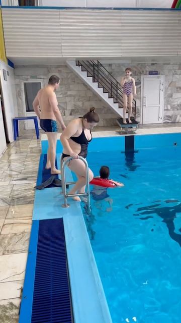 Бассейн. Спорткомплекс Сокол. Красноярск #бассейн #сксокол #спорткомплекс #красноярск смотреть онлайн