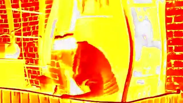 Дед скинул гирю на машину с балкона in Tuba Vocoder смотреть онлайн