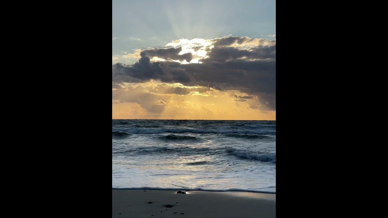 Baltic Sea sunset смотреть онлайн