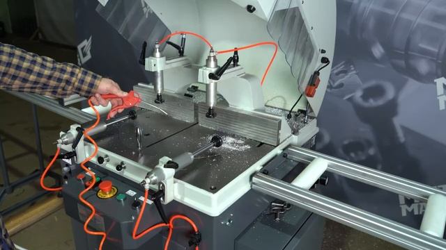 Новая дисковая полуавтоматическая пила Metal Master MQCS-400A. Подробный обзор смотреть онлайн