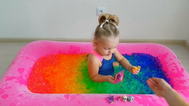 🌈 Бассейн радуга с Орбиз смотреть онлайн