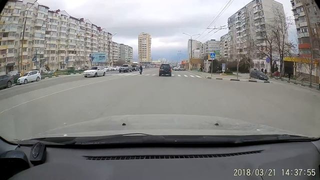 Новороссийск. Нарушение ПДД 2018-03-21_14:37:54 Южная-пр.Дзержинского смотреть онлайн