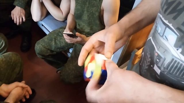 кубик Рубика за две минуты смотреть онлайн
