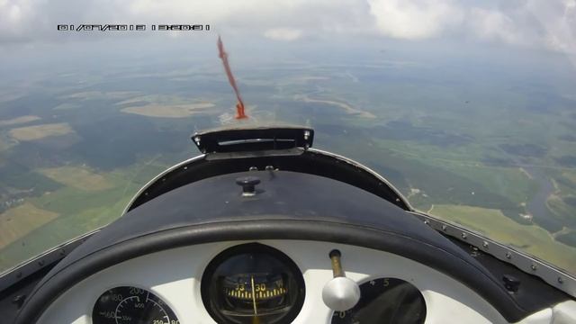 Полет на планере Л 13 Бланик смотреть онлайн