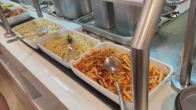 2024г. Отель Riu Dubai Hotel 4* обед в основном ресторане смотреть онлайн