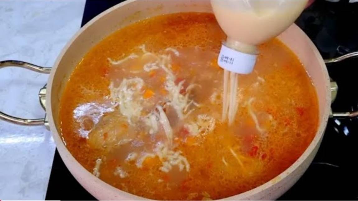 У вас есть пустая бутылка? Научили хозяйки из деревни готовить этот суп! смотреть онлайн