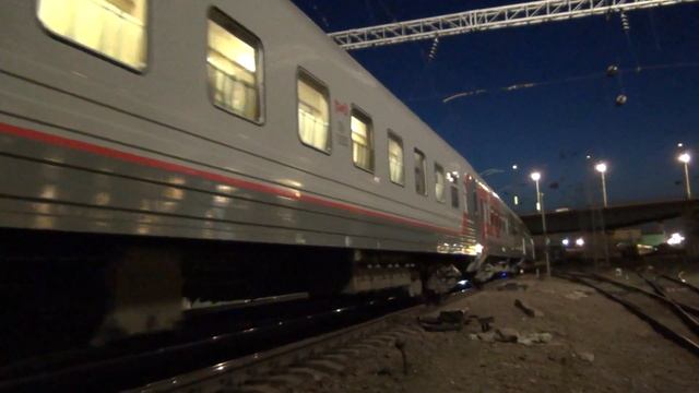 Электровоз ЭП1М-627 со служебным поездом и АЧ2-040 смотреть онлайн