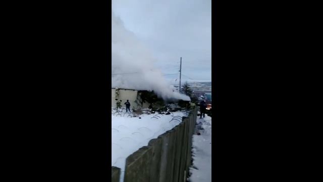 Пожар в Магадане 1 января смотреть онлайн