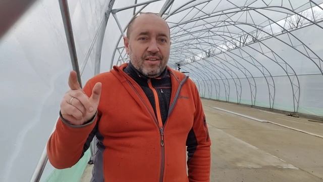 Самая прочная теплица. Фермовая конструкция. Ширина 14 метров. Сочи смотреть онлайн