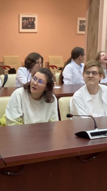 Проверить знания и погрузиться в будущую профессию 🧬 смотреть онлайн