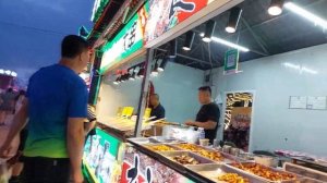 ХУНЬЧУНЬ / ГОСТИНИЦА СТАРКАЙ / НОЧНОЙ РЫНОК