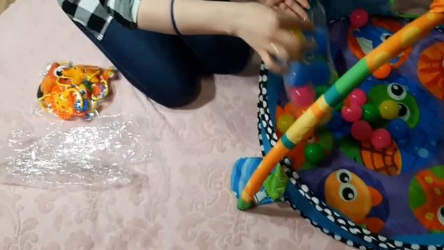 Развивающий коврик. Aliexpress. смотреть онлайн