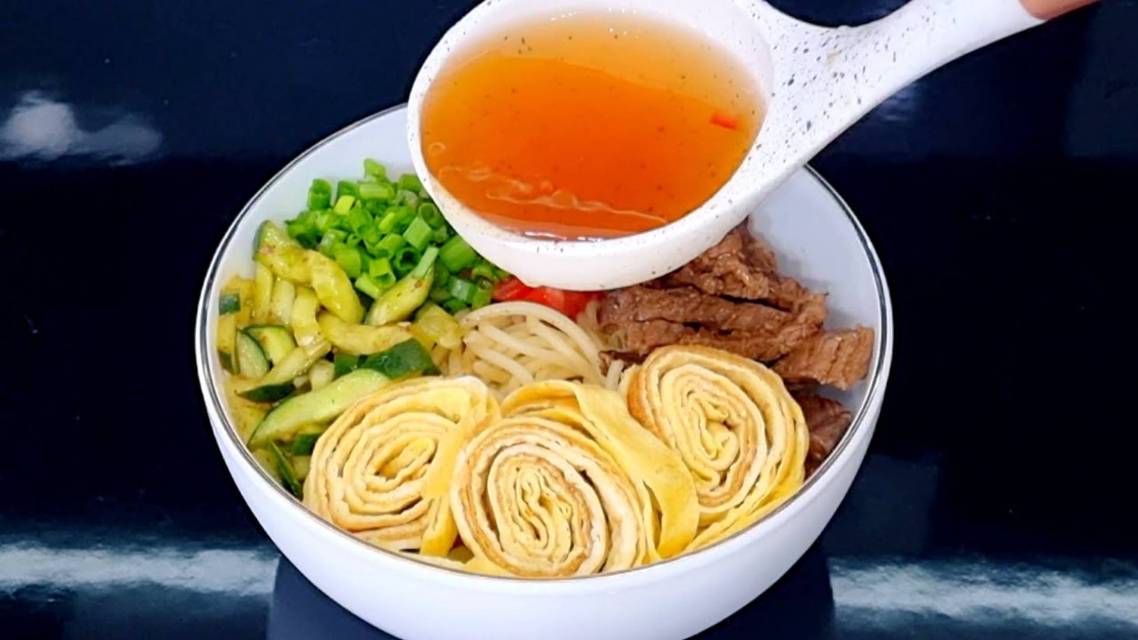 Забудьте про окрошка. Рецепт продала бабушка кореянка смотреть онлайн