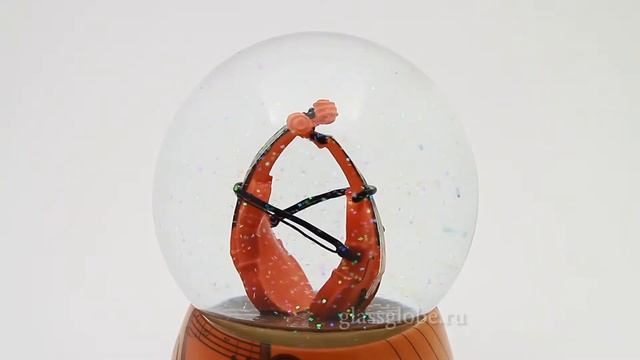 Стеклянный шар "Дуэт скрипок" смотреть онлайн
