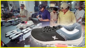 Процесс производства кроссовок, как это делают в Пакистане!