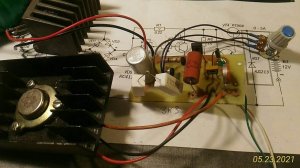 Для начинающих.   Мощное зарядное на             кт 908 с регулировкой тока.