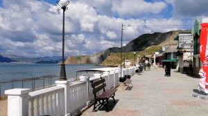 Набережная в Орджоникидзе, Крым