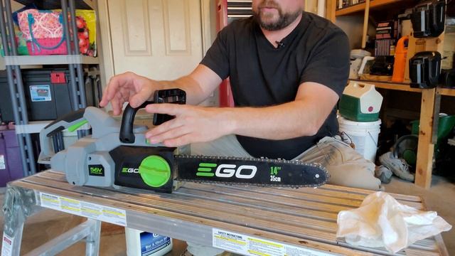 EGO Chainsaw Maintenance смотреть онлайн