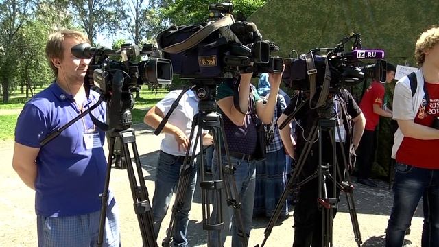 Палаточный городок для паломников смотреть онлайн