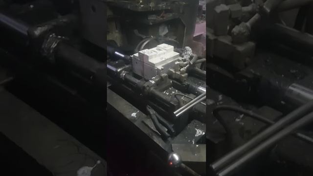 литье поршней смотреть онлайн