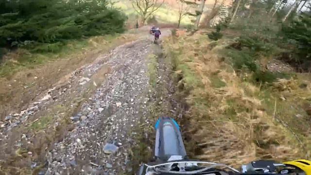 Can The World's Most Powerful Electric Dirt Bike Ride Enduro // Stark Varg First Ride смотреть онлайн