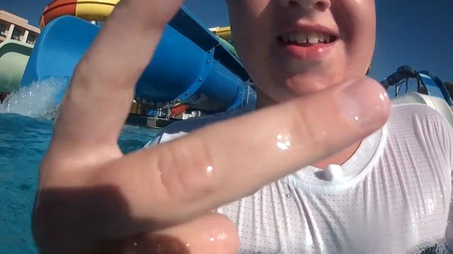 Самый крутой Аквапарк в Кунду Отель Венеция смотреть онлайн