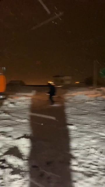 Ставим крышу #стройка #дубльдом смотреть онлайн