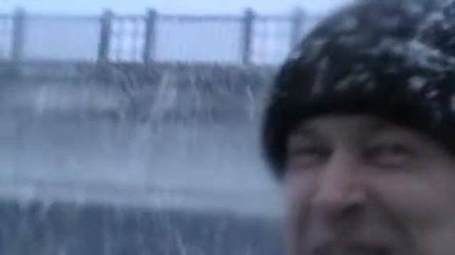 Гена Горин, снег идёт на улице смотреть онлайн