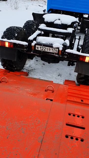 Урал 4320 Седельный тягач погрузка на трал отправка заказчику смотреть онлайн