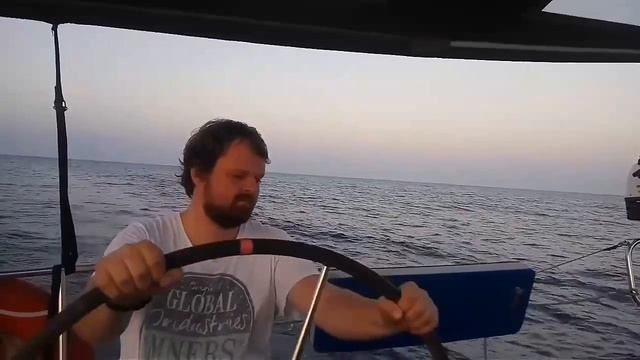 Яхтенные приключения 2017 смотреть онлайн
