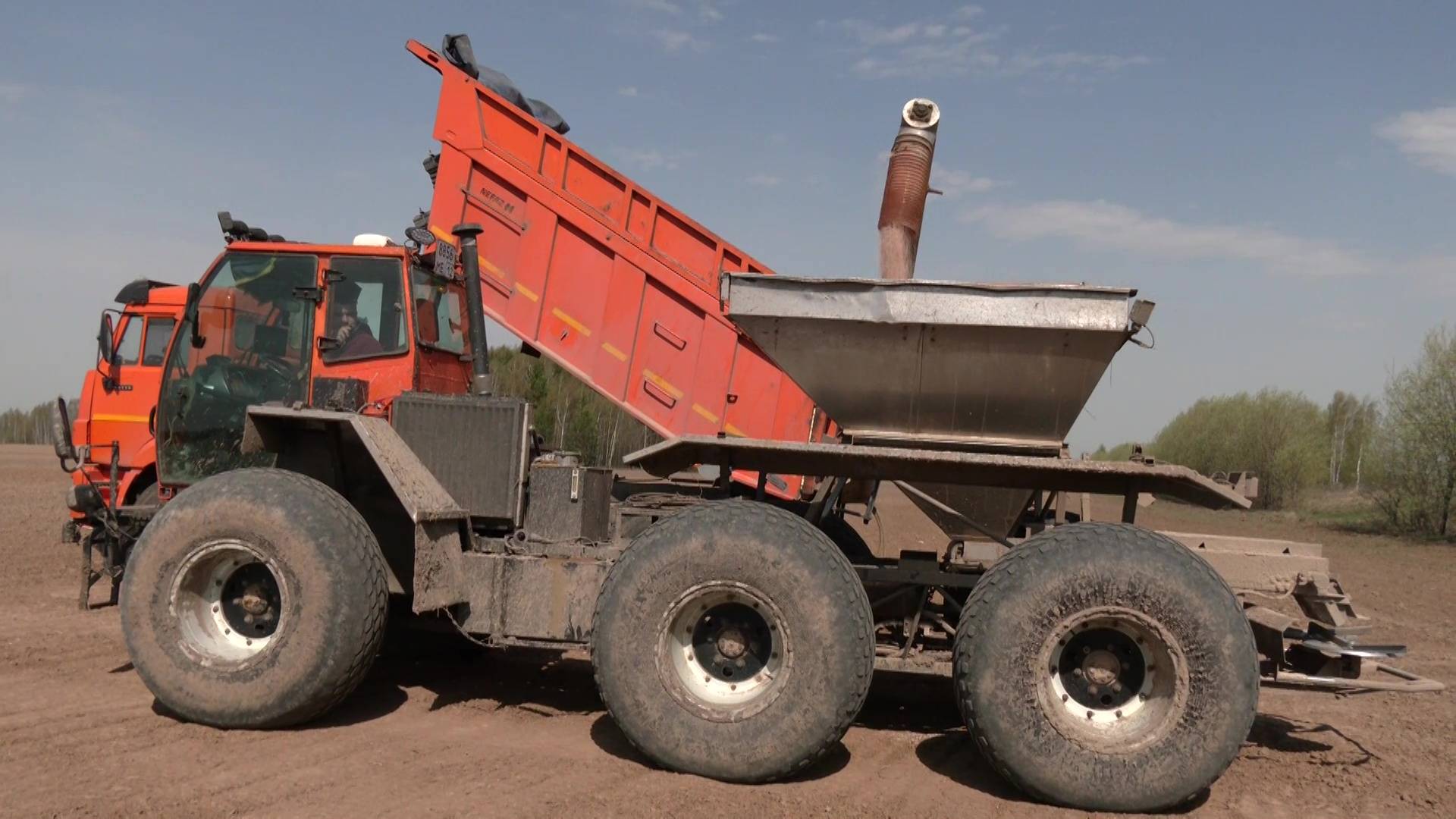 В Марий Эл в разгаре посевная кампания смотреть онлайн