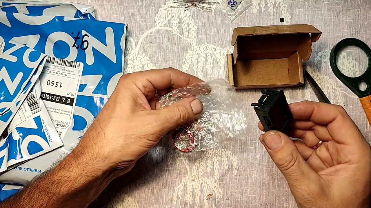 4 -я посылка от Озона. Модули и тяжёлая коробочка. смотреть онлайн
