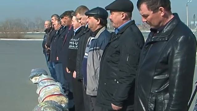 Экипировка для пожарных-добровольцев смотреть онлайн