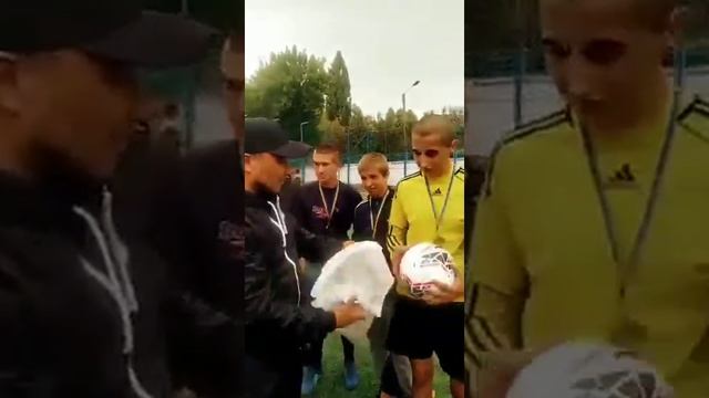 футбол. призовые места. турнир. кубок. медали. победа. реал мадрид смотреть онлайн