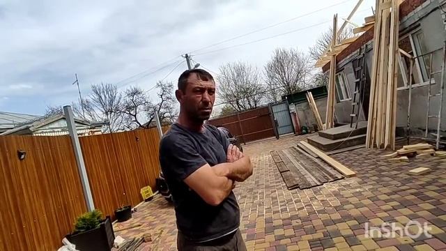 ДОМ 7 на 9 . СКОЛЬКО СТОИТ ПОМЕНЯТЬ КРЫШУ//