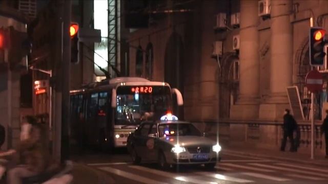 Пешеходная улица Нанкин и набережная Бунд (Shanghai, October 2010) смотреть онлайн