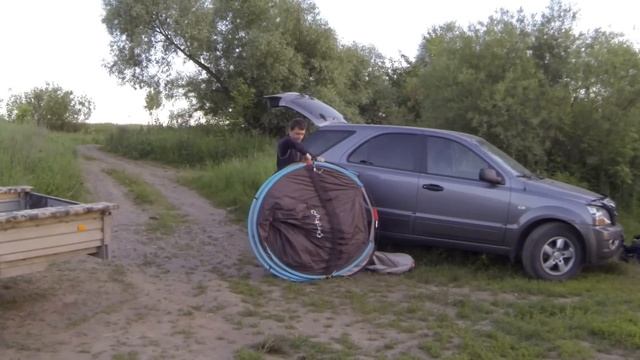 Палатка Быстро Сборная QUECHUA смотреть онлайн