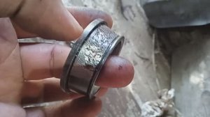 Нива 2129 распорная втулка подшипника передней ступицы нужна?? 65 т.м и ремонт в гараже.