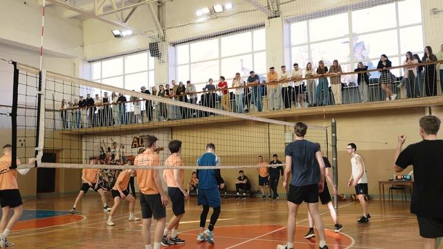 Первенство по волейболу среди мужских команд в рамках Спортивной лиги КГУ смотреть онлайн