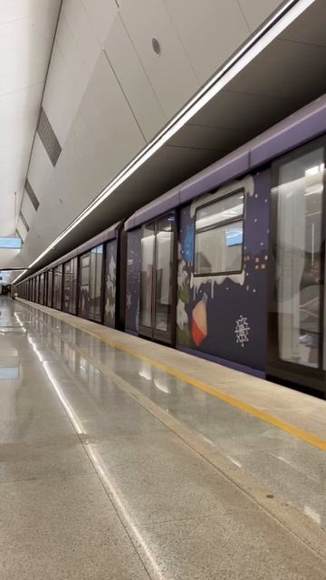 БОЛЬШОЙ КОЛЬЦЕВОЙ ЛИНИИ — 1 ГОД! #метромосквы #бкл #shorts смотреть онлайн