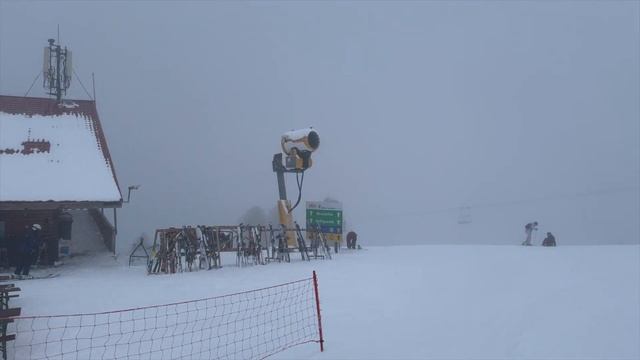 Skiing in Bansko Bulgaria | Skiing on all slopes & Snow Conditions смотреть онлайн